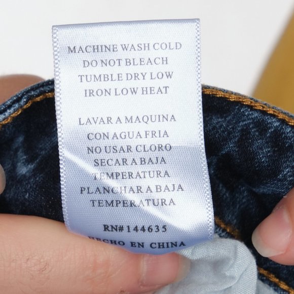 Kancan Distressed Skinny Jean 25 - Picture 8 of 8